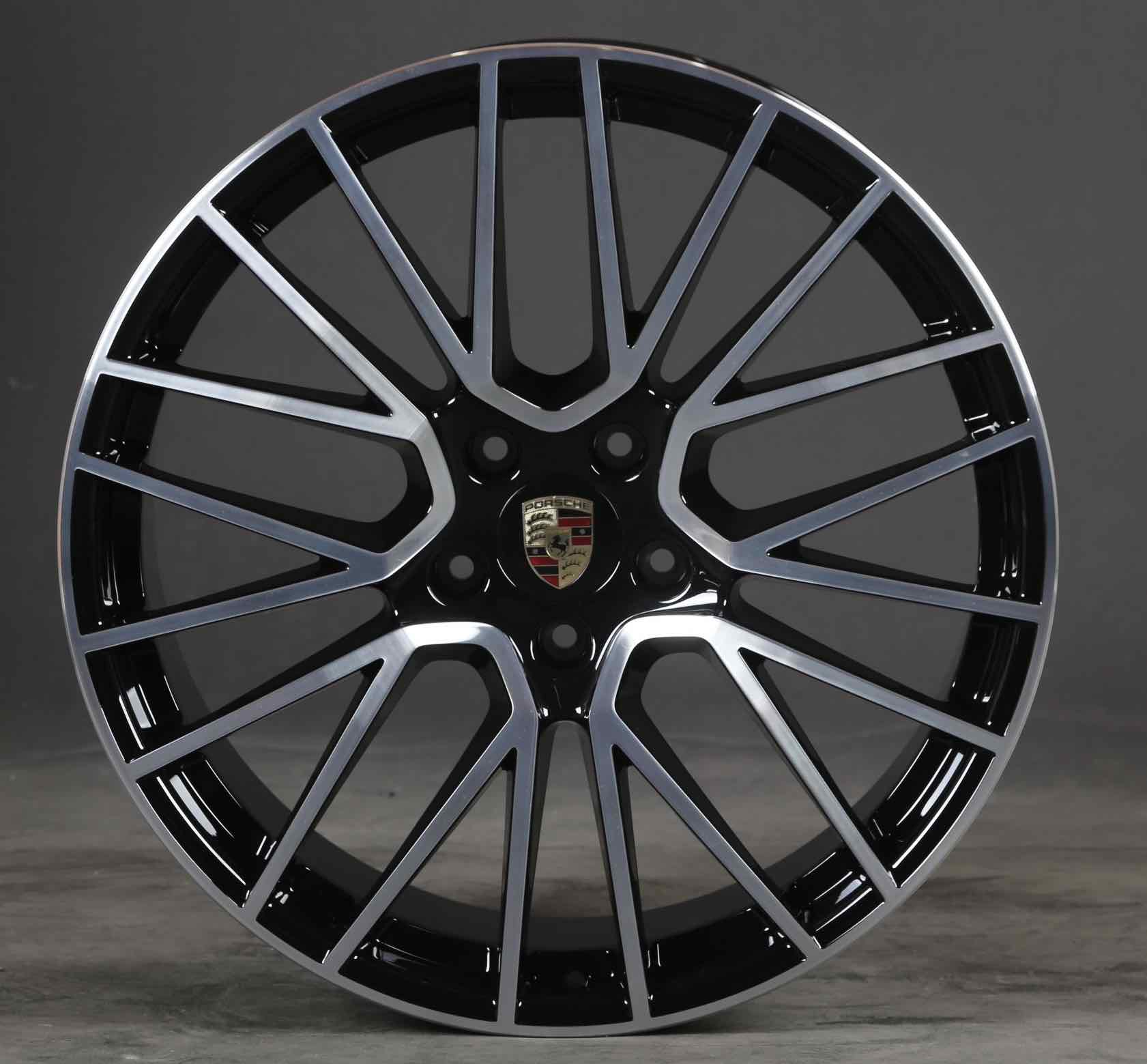 lot de 4 jantes en 21'. 5x130 pour Cayenne Black Polish rs en 11x21 ET58 et ET45 9.5x21"