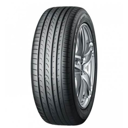 YOKOHAMA RV02 225/40R19 93 W